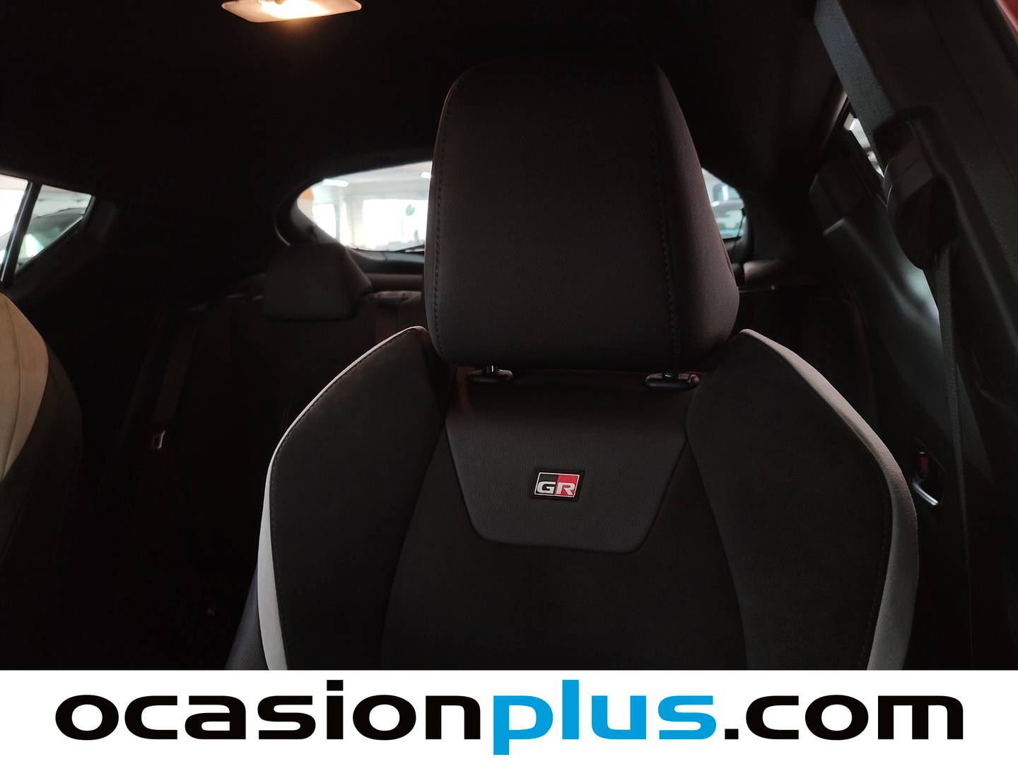 Toyota C-HR Toyota C-HR 180H GR Sport (184 CV) seminuevo