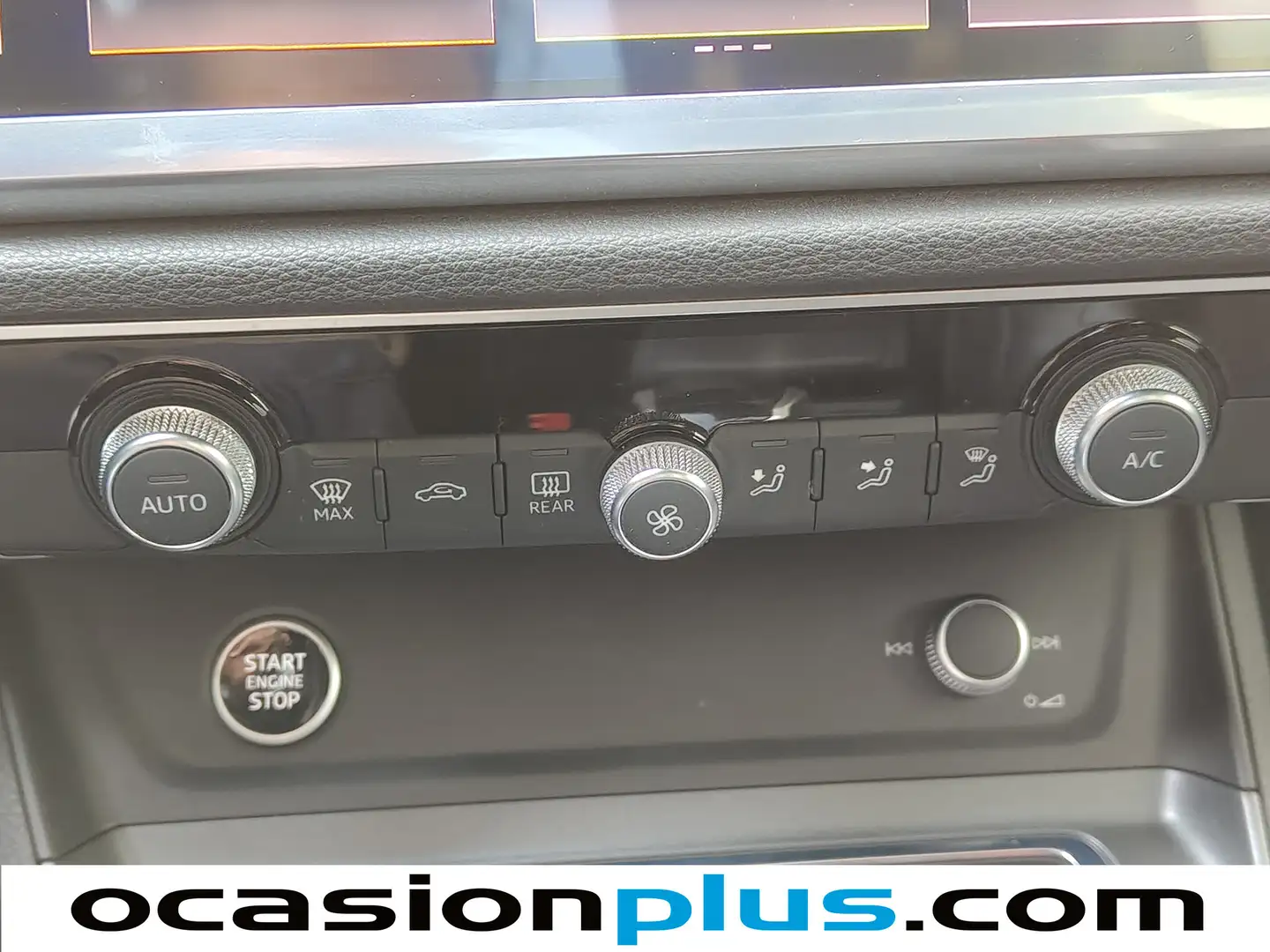 Foto Audi Q3 Sportback Audi Q3 Sportback Sportback Black line 40 TDI quattro (200 CV) S tronic