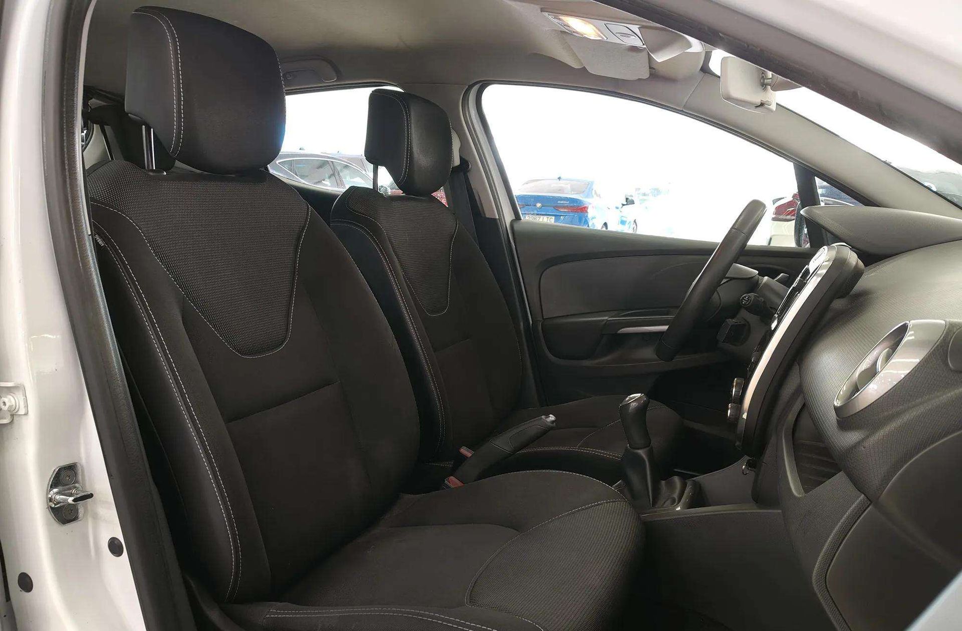 Renault Clio Technofeel dCi - foto 17