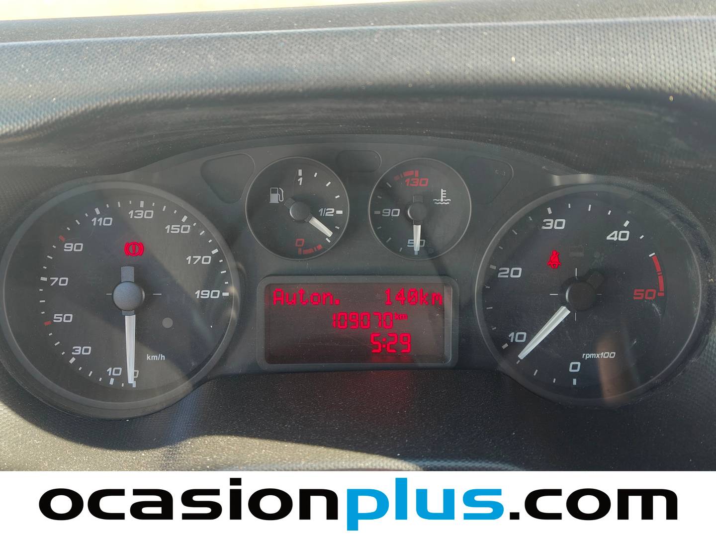 Iveco Daily Iveco Daily Furgon 2.3 TD 35S 16S V 4100/H3 (156 CV) manual