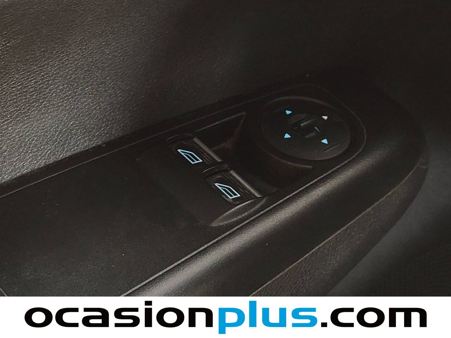 Ford Tourneo Courier Ford Tourneo Courier 1.0 EcoBoost Titanium (100 CV) gasolina