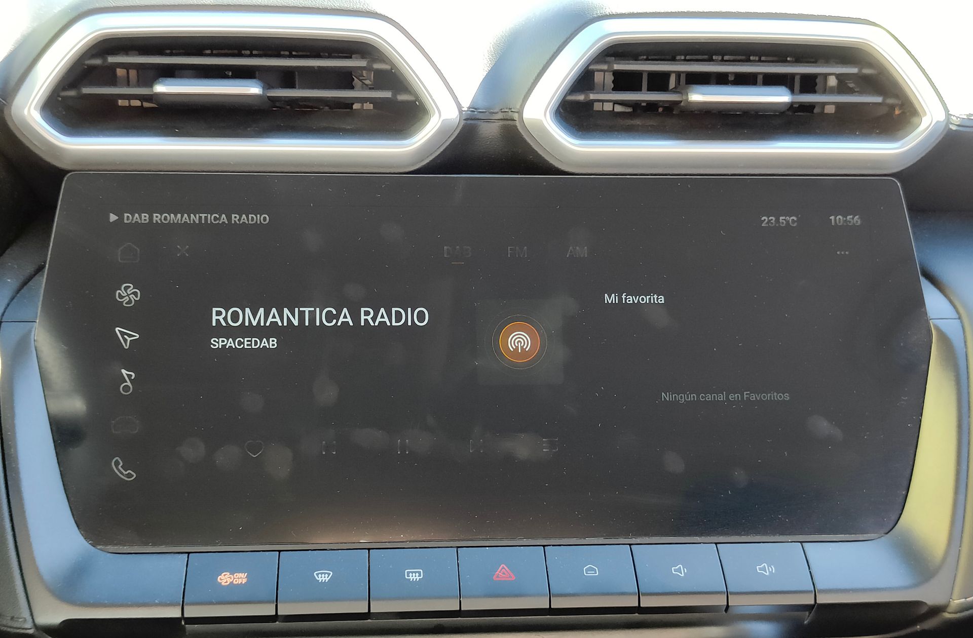 MG ZS 1.5 Hybrid+ Luxury - foto 35