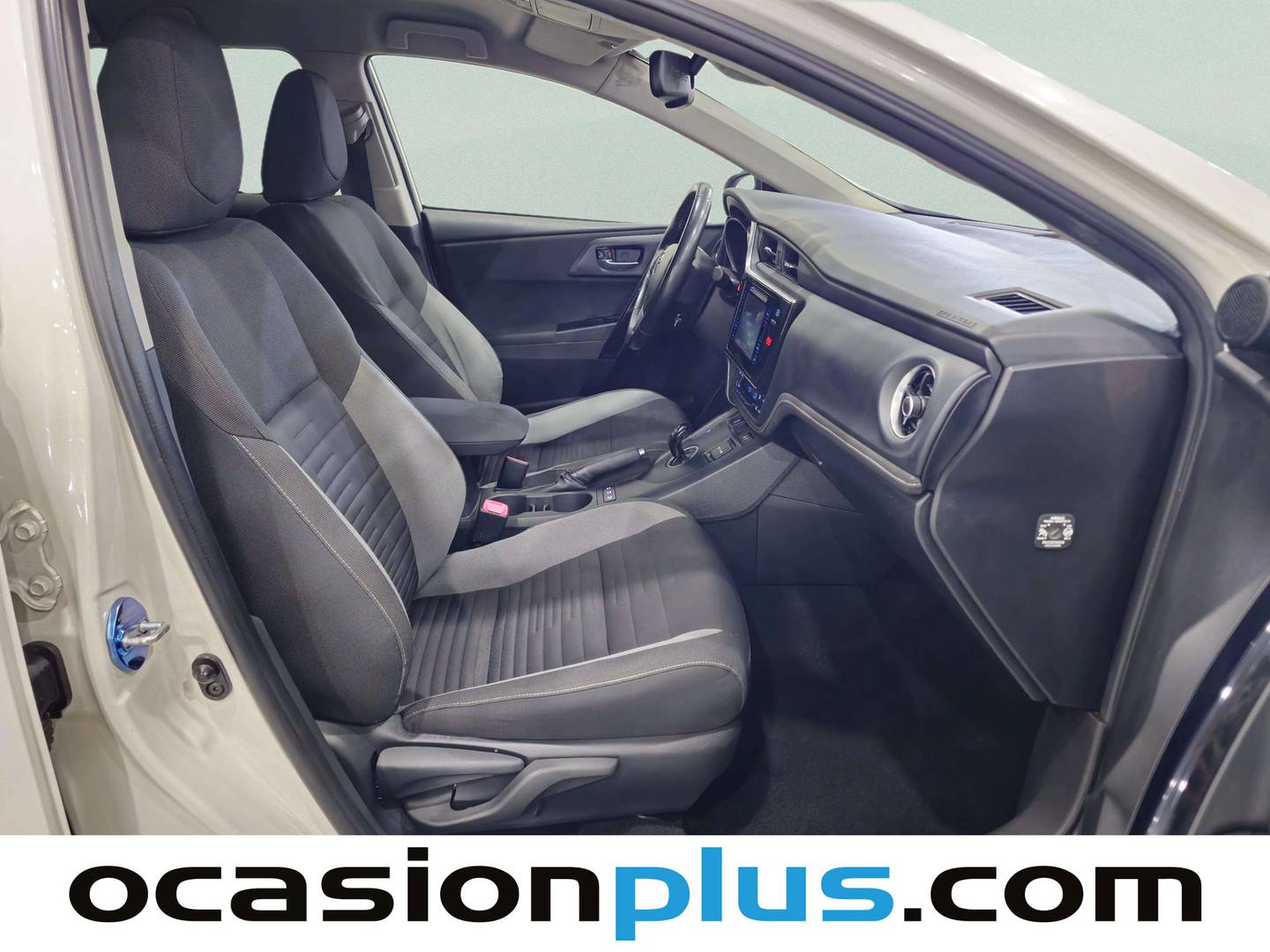 Toyota Auris Toyota Auris 140H Touring Sports Active (136 CV) km 0