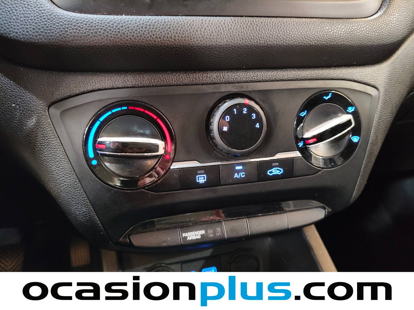 Extras del Hyundai i20 Hyundai i20 1.2 MPI Essence (84 CV)