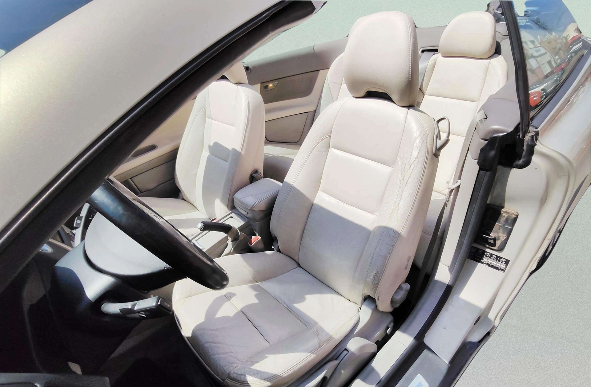 Volvo C70 2.4 Cabrio Momentum - foto 9