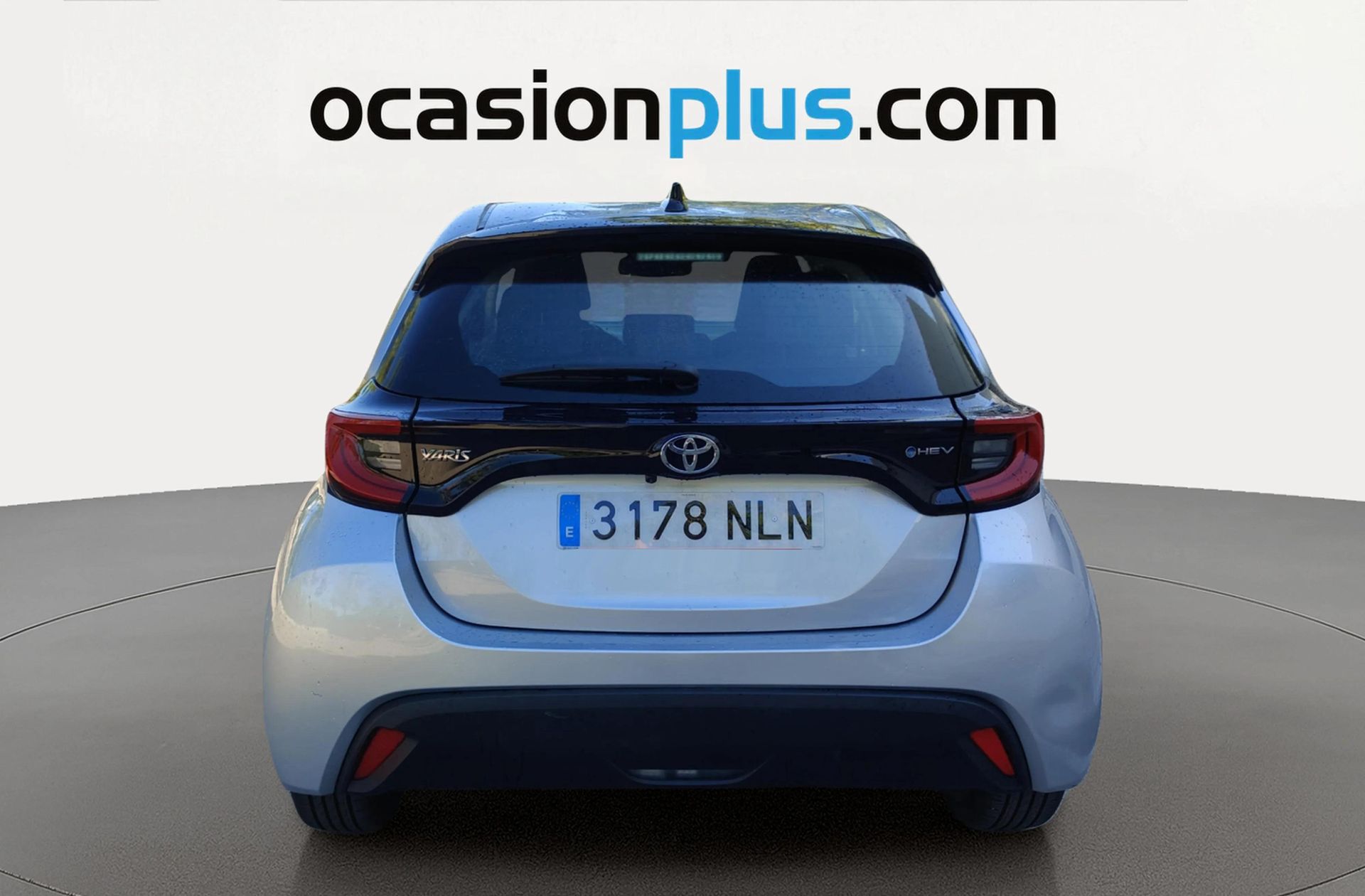 Toyota Yaris 120H Active Plus - foto 14