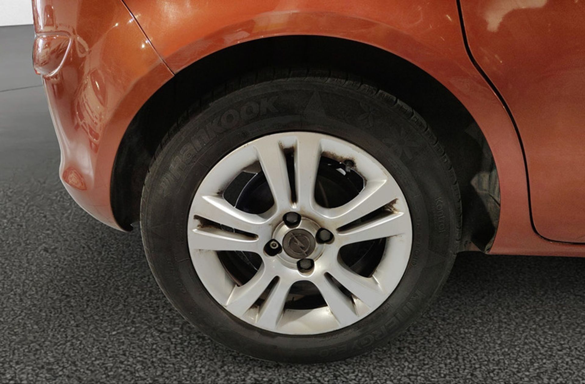 Opel Corsa 1.2 Expression - foto 28