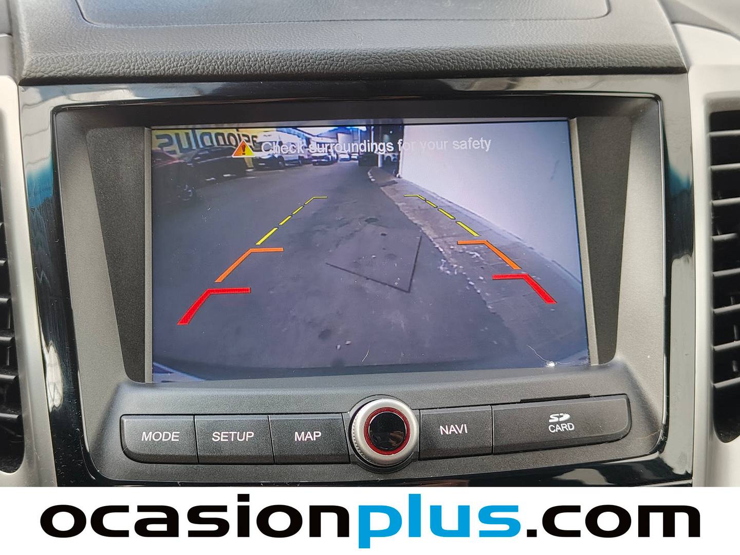 Equipamiento del SsangYong Tivoli SsangYong Tivoli G16 1.6 Limited 4x2 (128 CV)