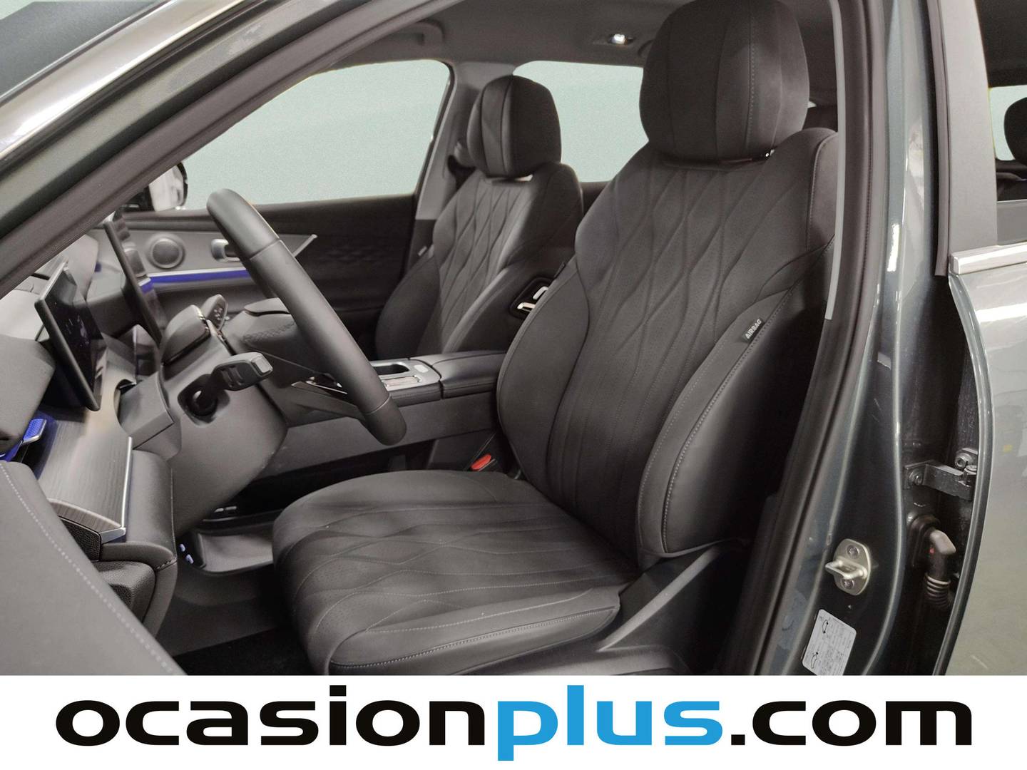 Foto asientos delanteros EBRO S800 EBRO S800 1.6 TGDI Premium DCT (147 CV) 7 Plazas