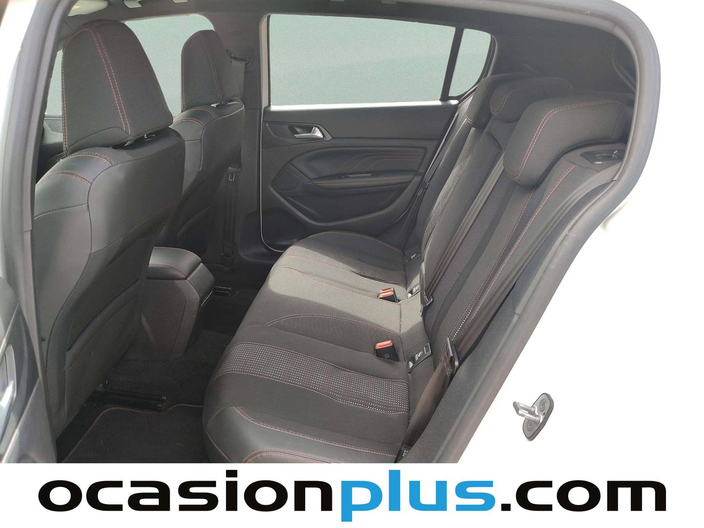 Foto asientos traseros Peugeot 308 Peugeot 308 1.2 PureTech GT Line S&S (130 CV)