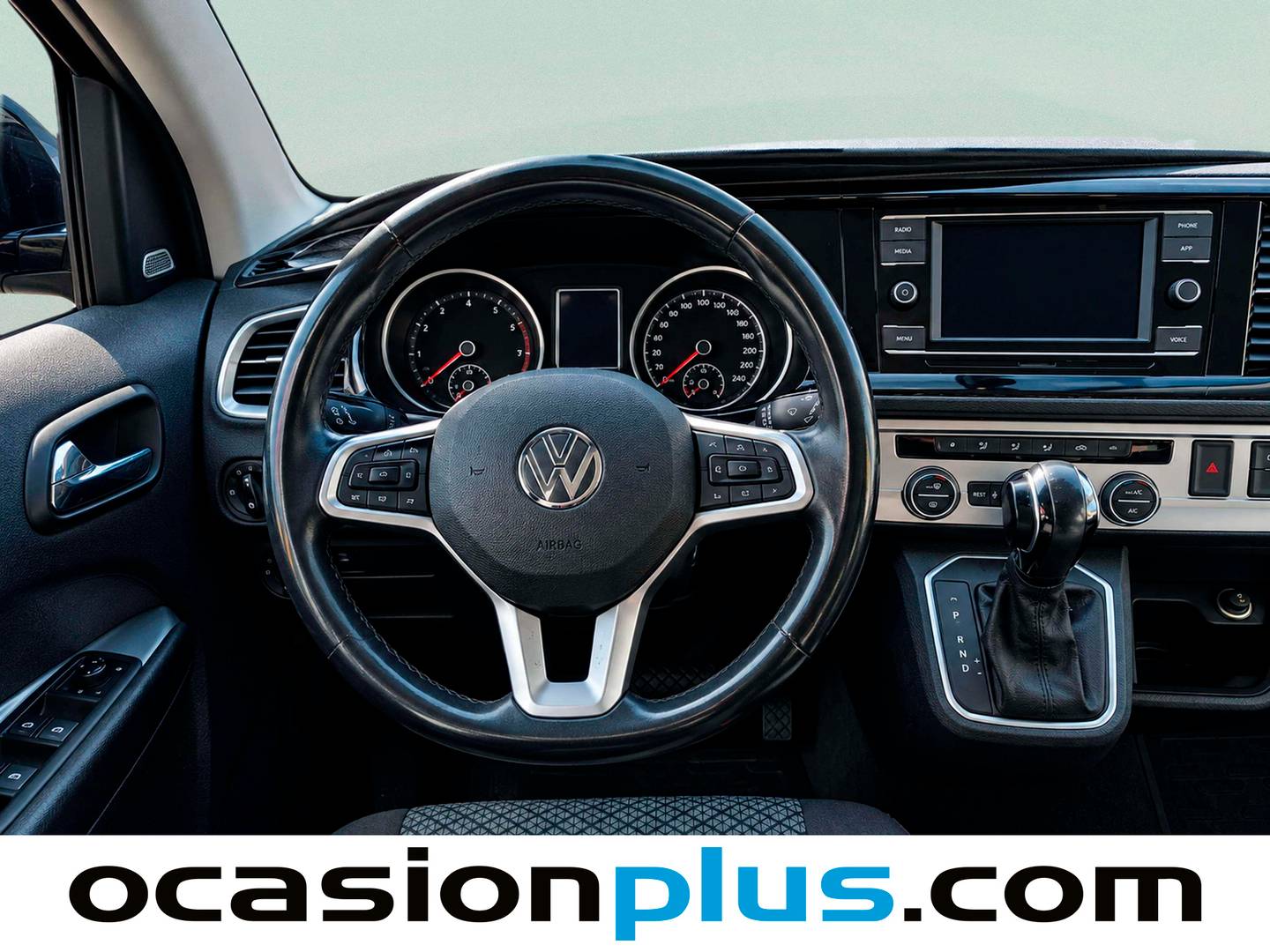 Volkswagen Multivan Volkswagen Multivan Origin Batalla Corta 2.0 TDI BMT (150 CV) DSG tercera fila de asientos automático