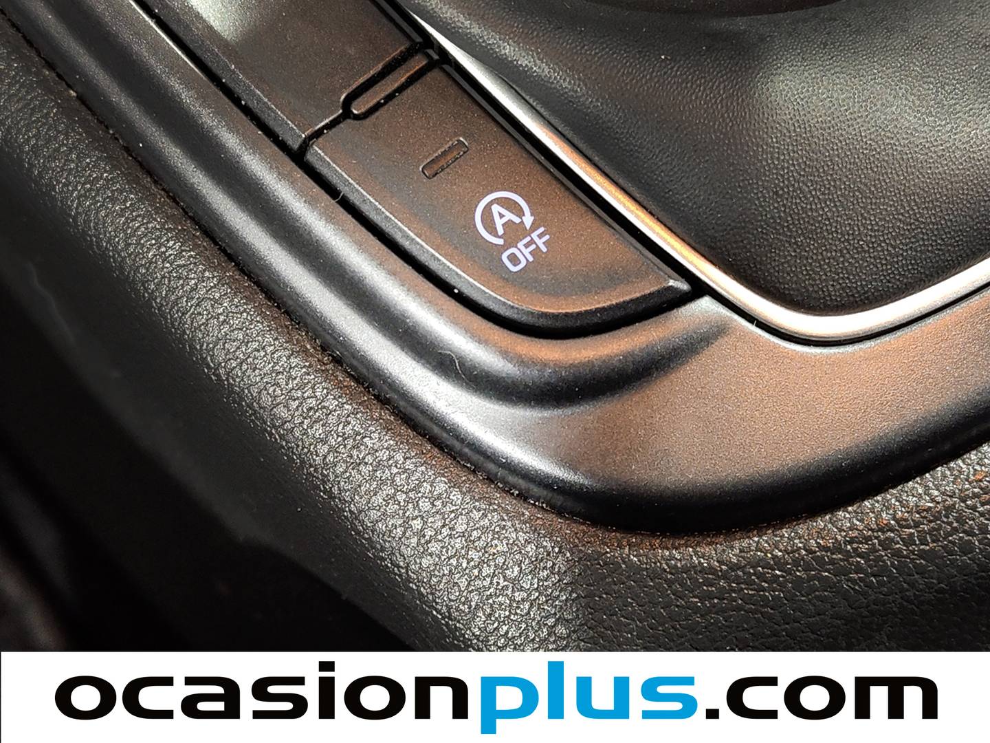 Foto Hyundai Kona Hyundai Kona 1.0 TGDi Essence 4x2 (120 CV)