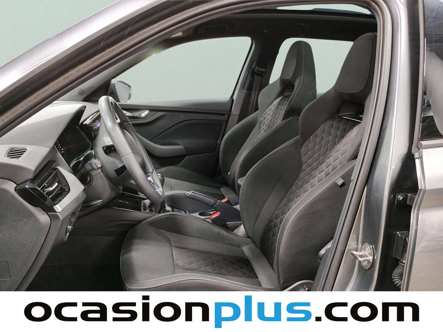 Foto asientos delanteros Skoda Kamiq Skoda Kamiq 1.5 TSI Sport (150 CV)