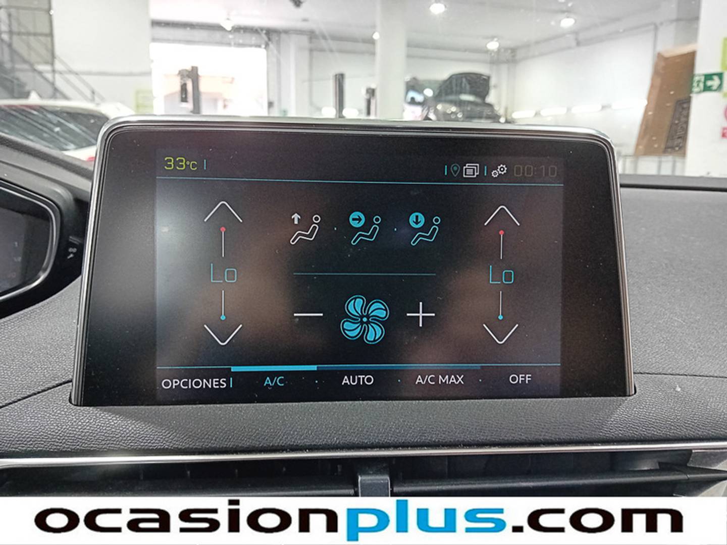 Foto Peugeot 3008 Hybrid Peugeot 3008 Hybrid 225 GT Line e-EAT8 (225 CV)