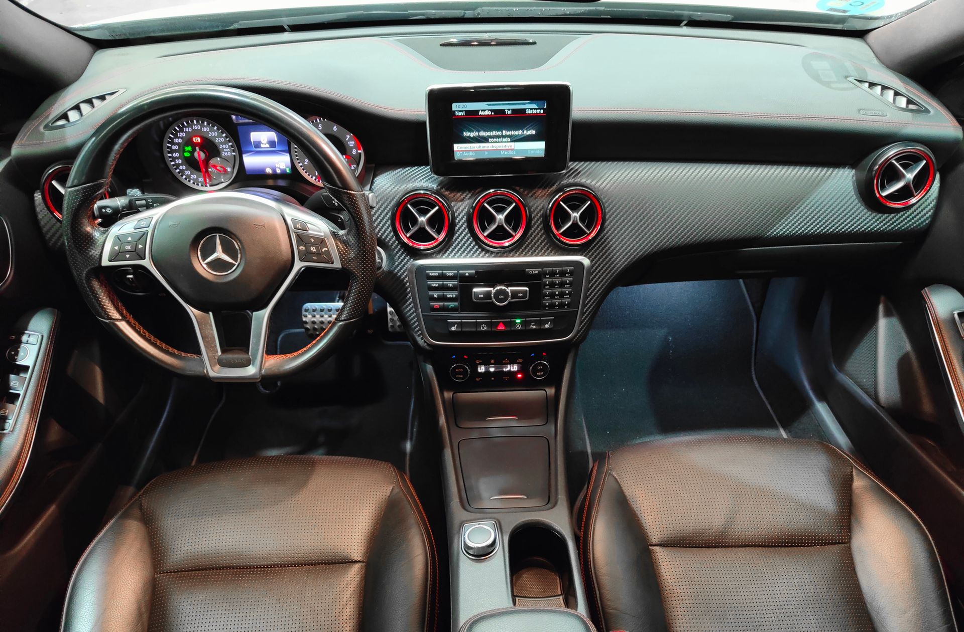 Mercedes-Benz Clase A 250 AMG Line 4Matic - foto 7