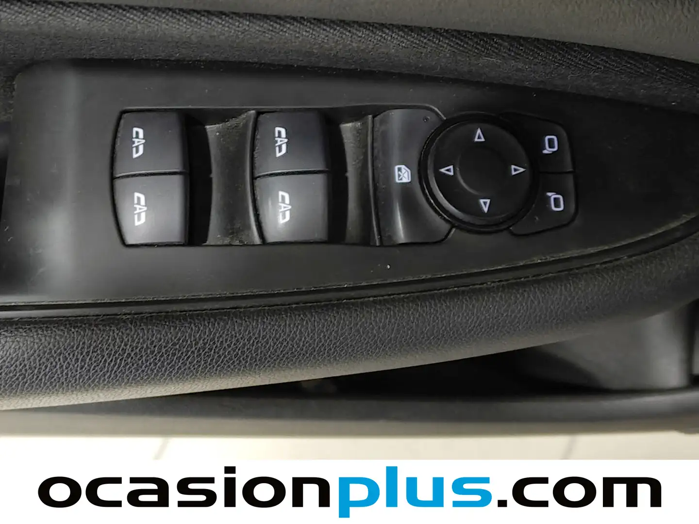 Foto Opel Insignia Opel Insignia Sports Tourer 1.5 D DVH Business Edition AT8 (122 CV)