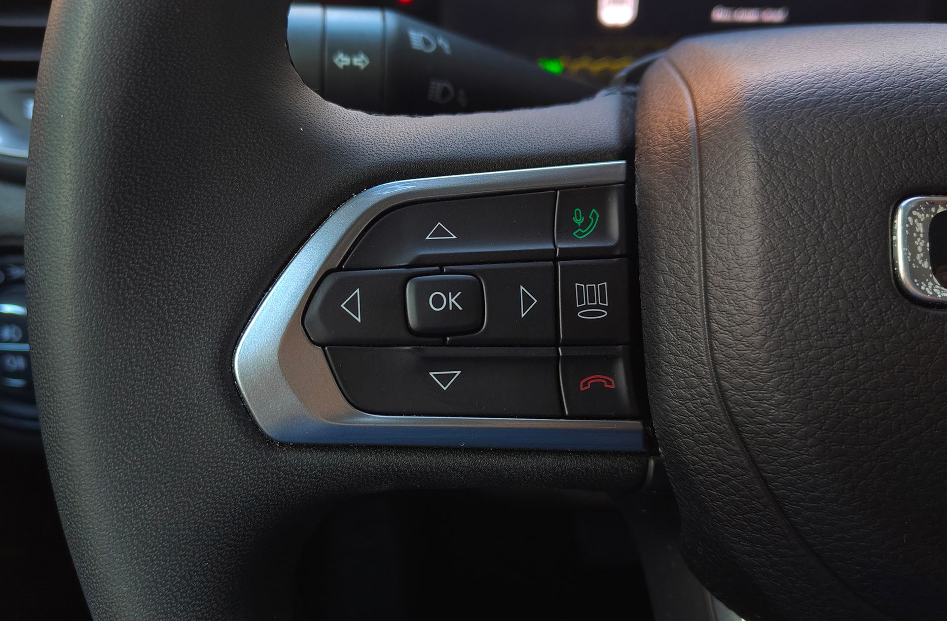 Jeep Renegade eHybrid 1.5 Limited ATX - foto 27