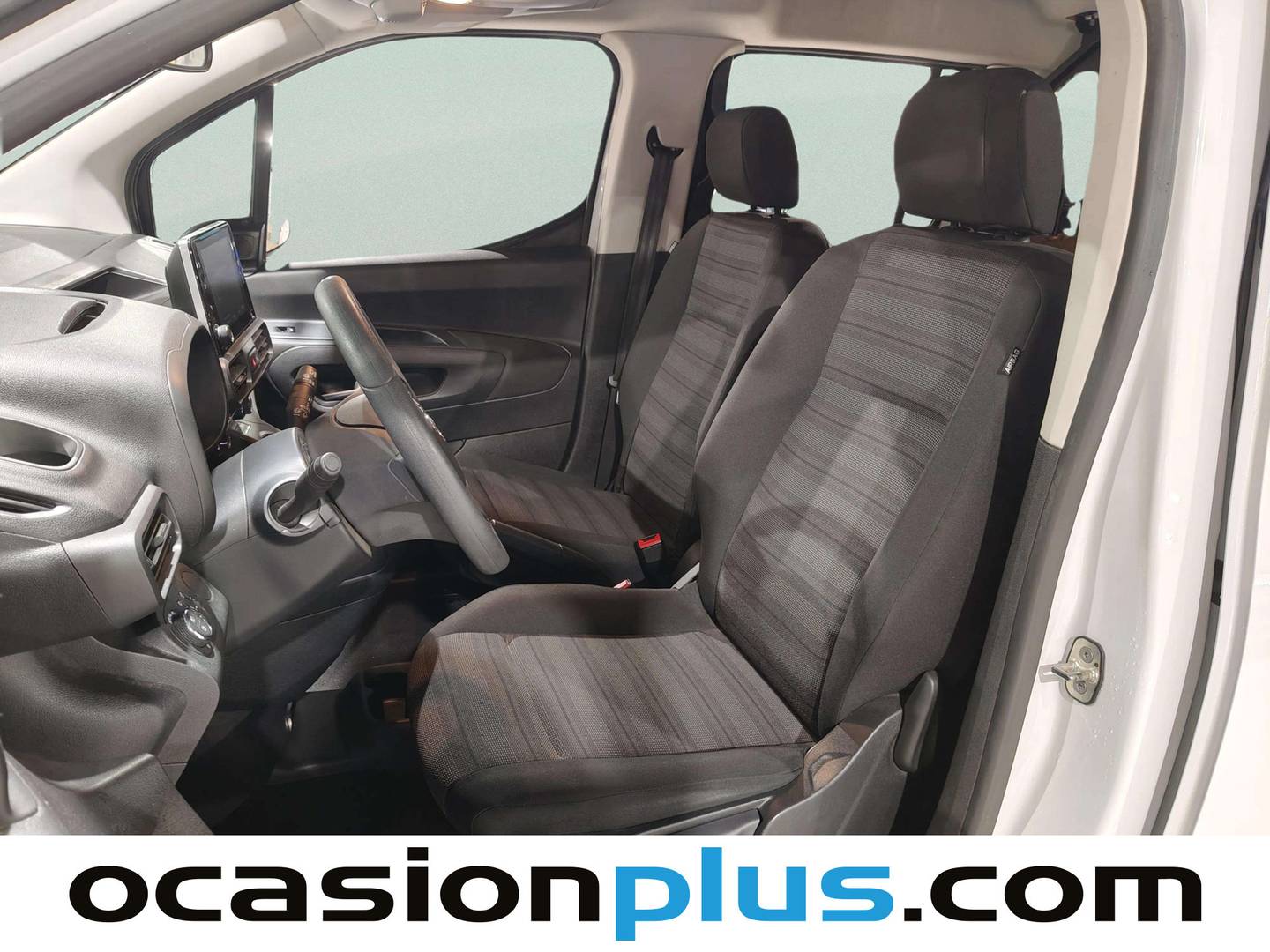 Foto Opel Combo Life Opel Combo Life 1.5 TD Business Edition Plus L1 (102 CV)