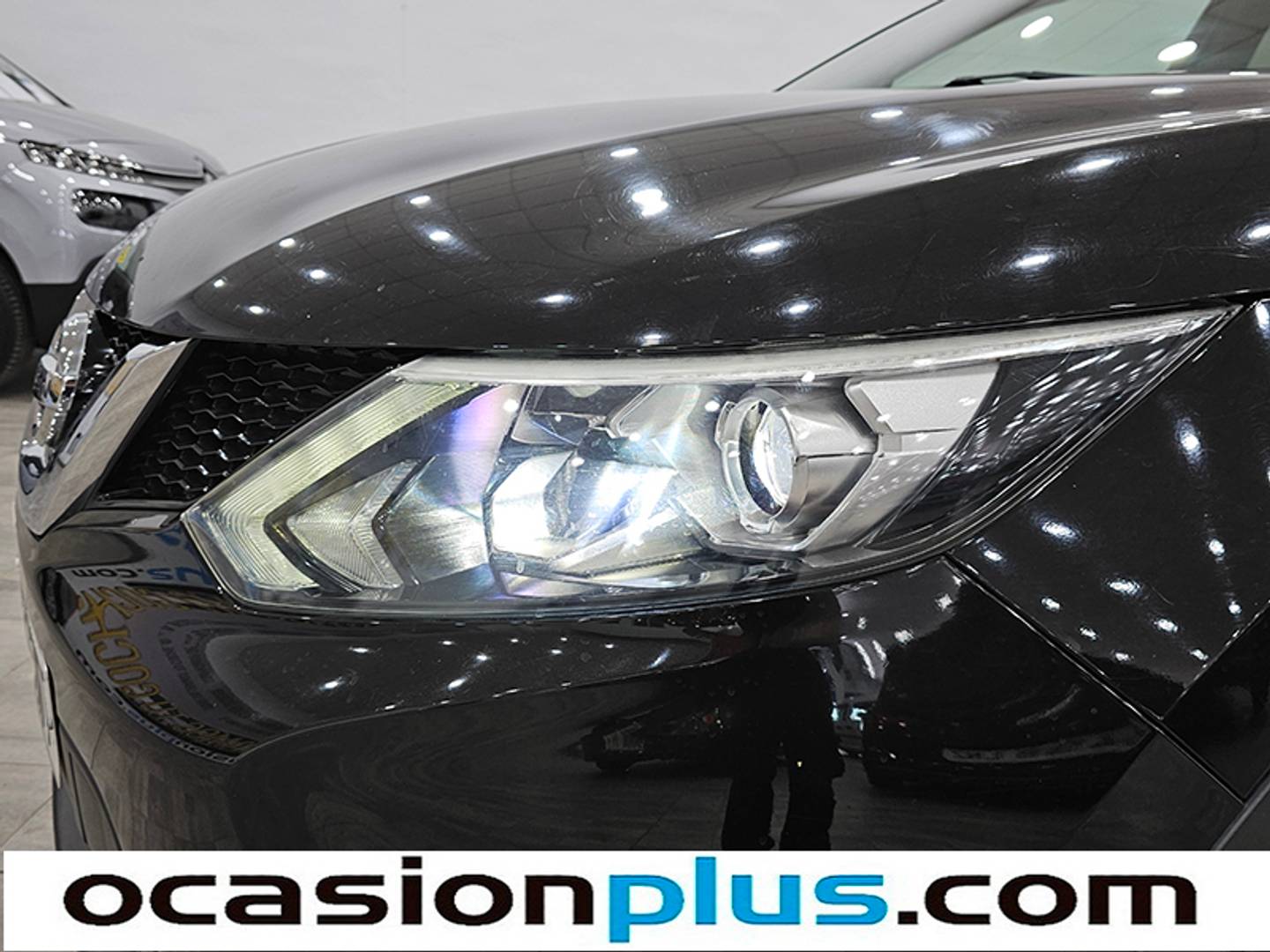 Extras del Nissan QASHQAI Nissan Qashqai 1.6 dCi S&S Tekna Premium 4x4 (130 CV)