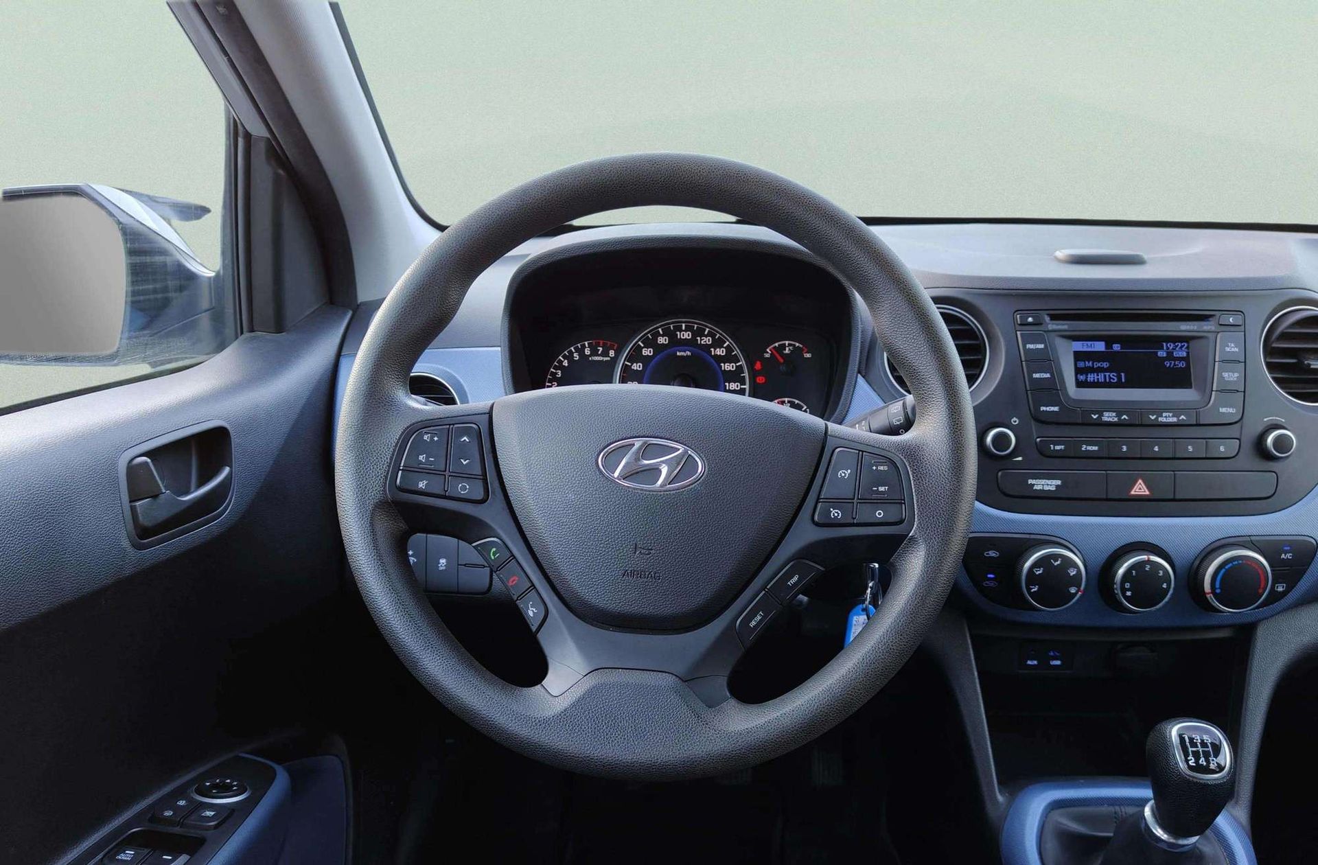 Hyundai i10 1.2 Tecno - foto 18