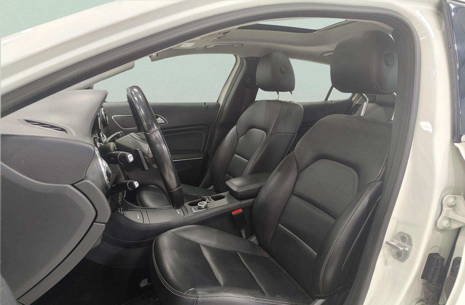 Mercedes-Benz GLA 200 CDI Style - foto 11