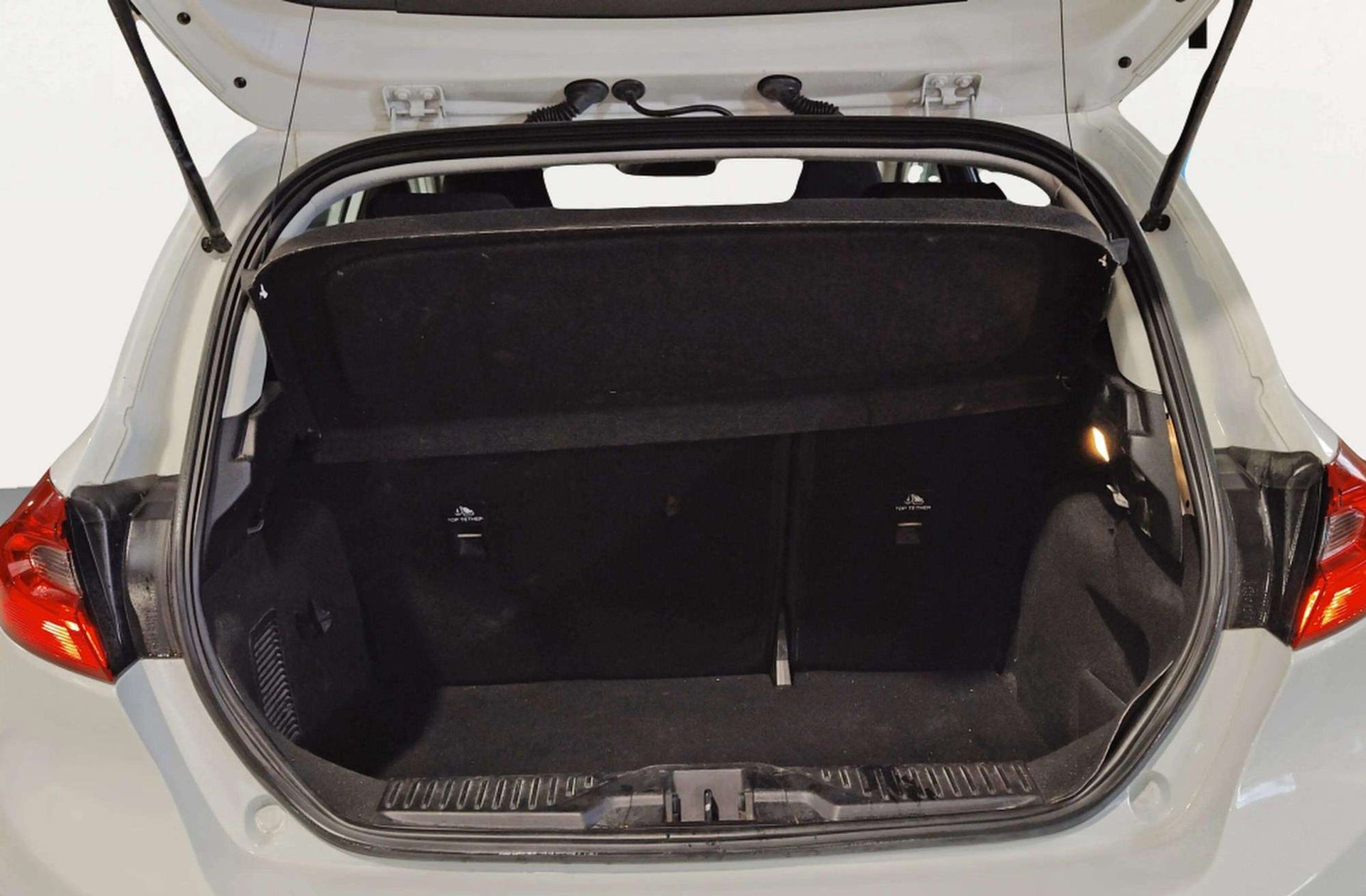 Ford Fiesta 1.5 TDCi Trend - foto 12