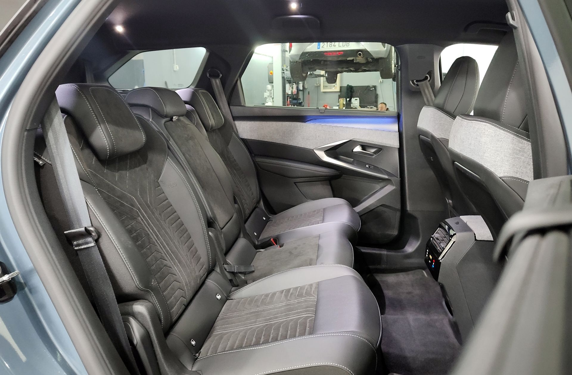 Peugeot 5008 1.2 GT eDCS6 7 plazas - foto 23