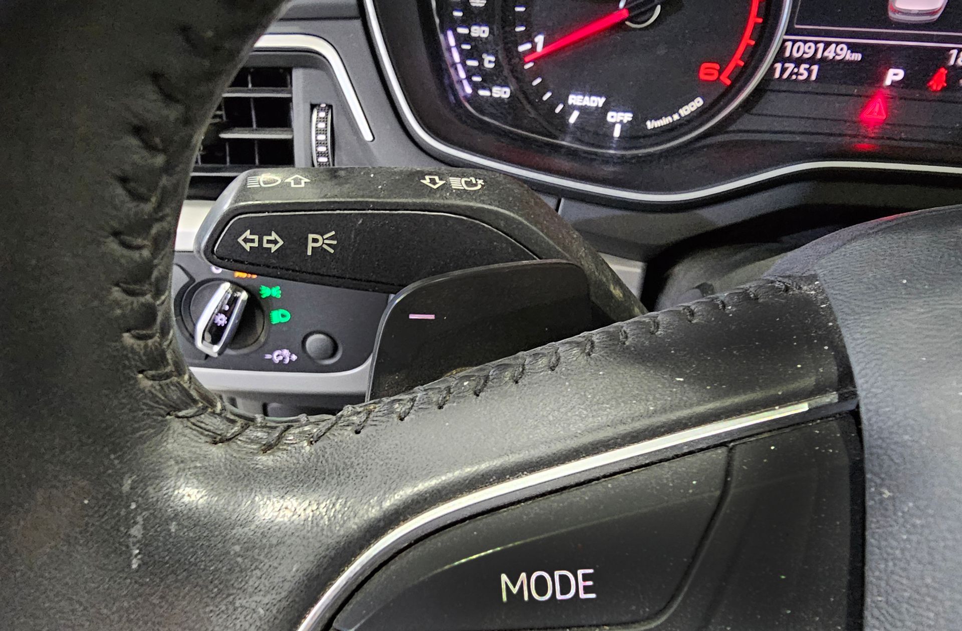 Audi A4 2.0 TDI S tronic - foto 25
