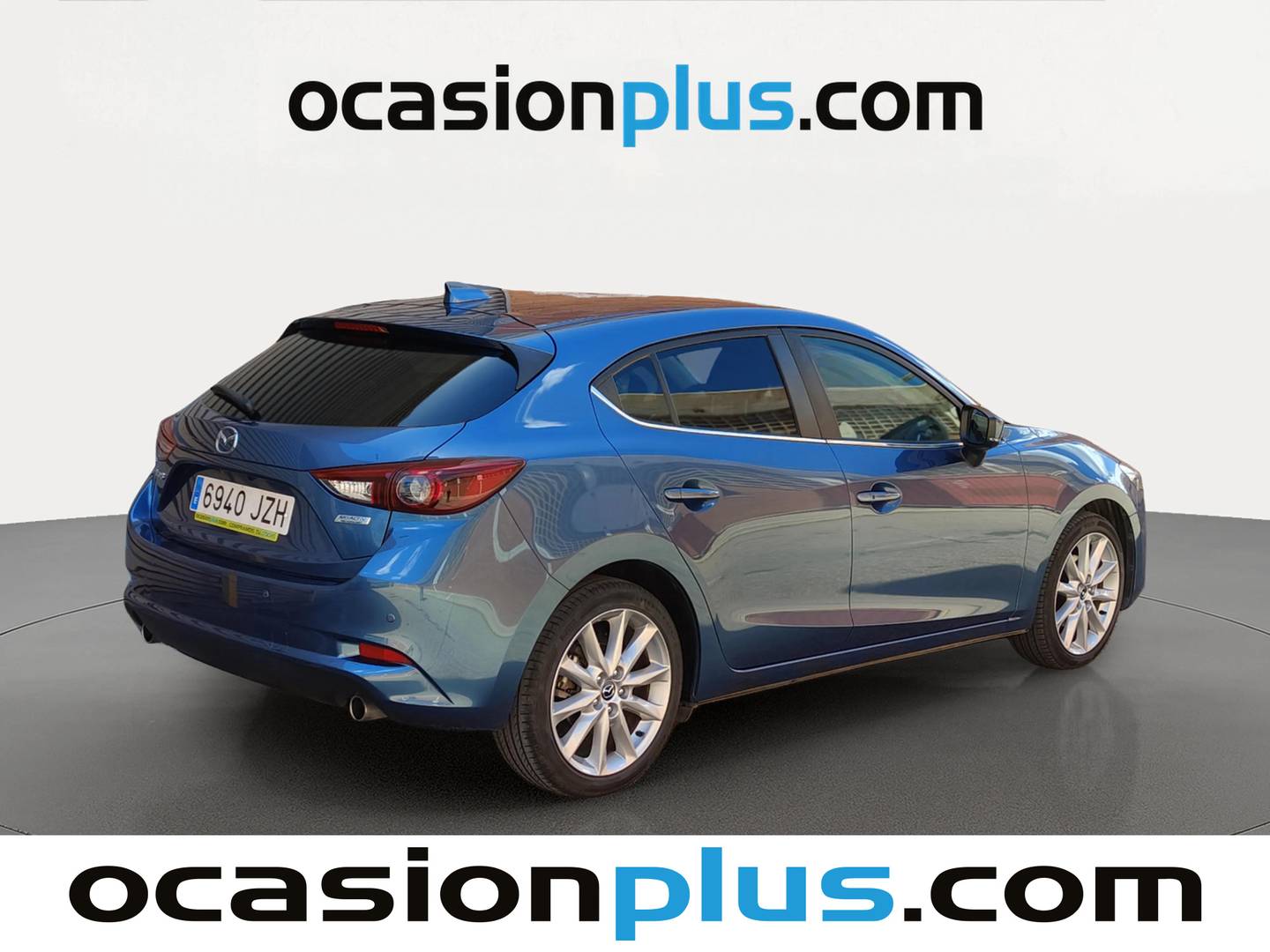 Foto trasera Mazda Mazda3 Mazda Mazda 3 2.0 GE Luxury MT (165 CV) derecha