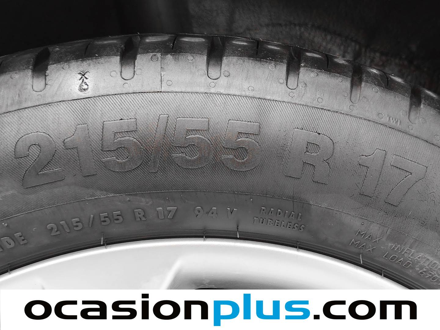 Foto Nissan JUKE Nissan Juke 1.2 DIG-T N-Connecta 4x2 (115 CV)