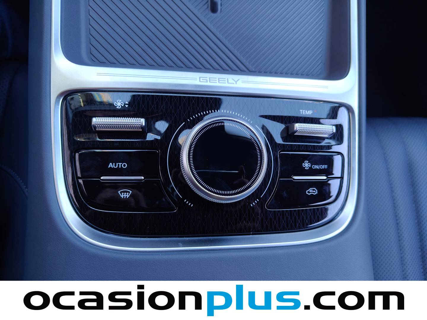 Acabados Geely Starray EM-i Geely Starray EM-i 1.5 PHEV PRO (262 CV)