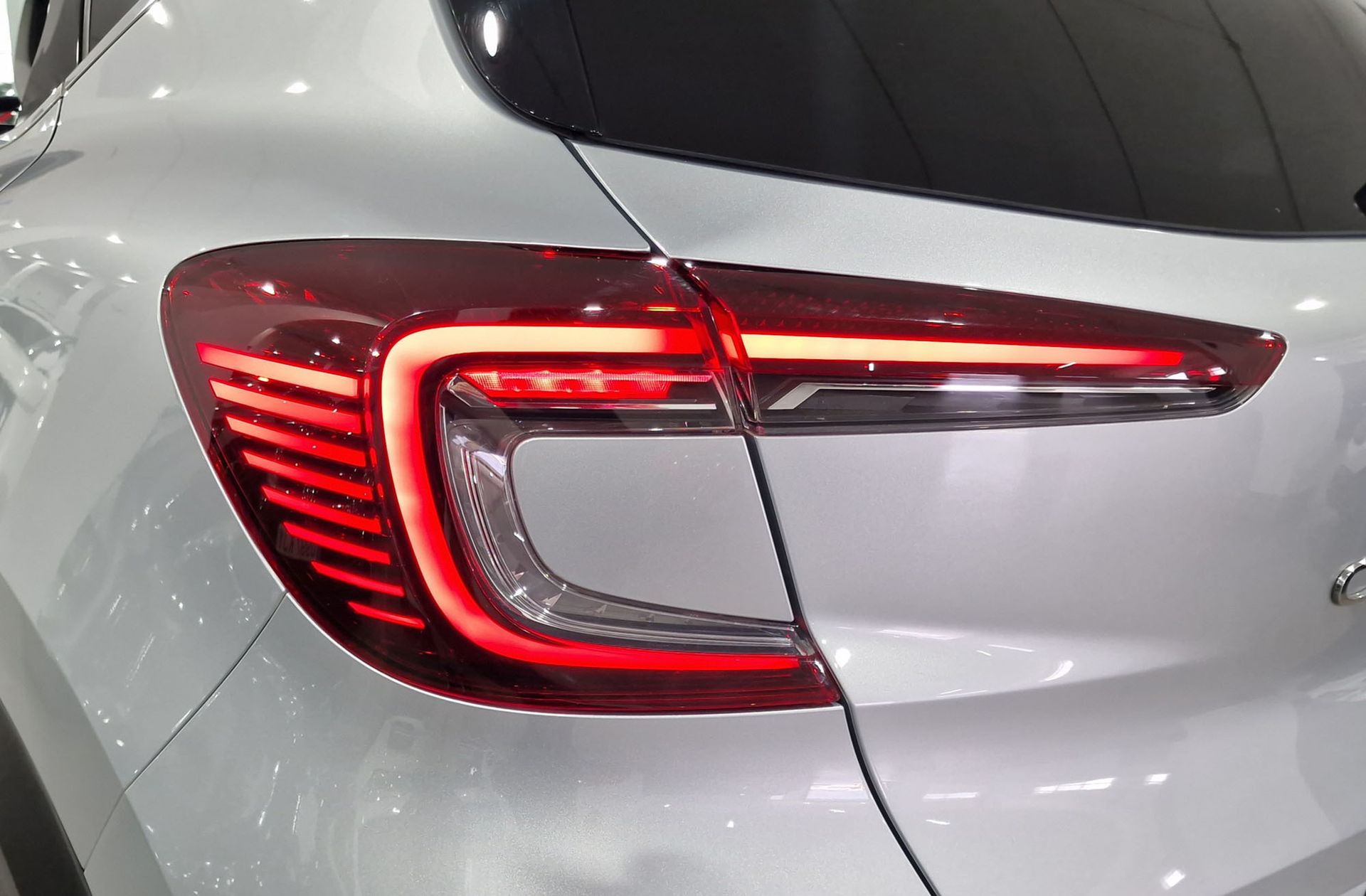 Renault Captur Techno TCe - foto 17