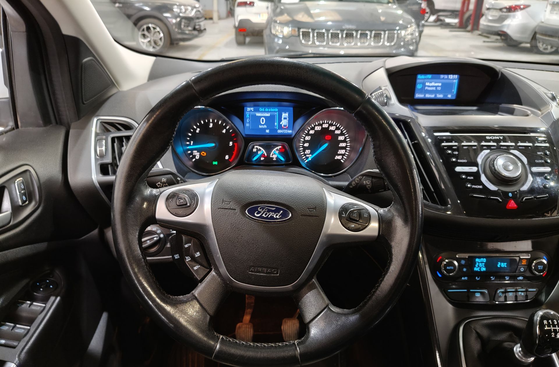 Ford Kuga 2.0 TDCi Titanium 4x2 - foto 19