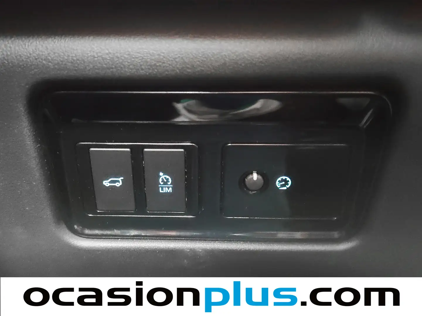 Foto Jaguar F-Pace Jaguar F-PACE 2.0L i4D R-Sport Auto (180 CV)