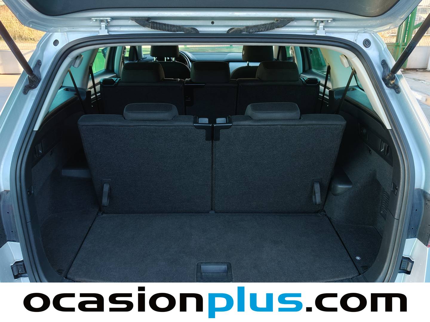 Foto Skoda Kodiaq Skoda Kodiaq 1.5 TSI Ambition 4x2 DSG (150 CV) 7 Plazas