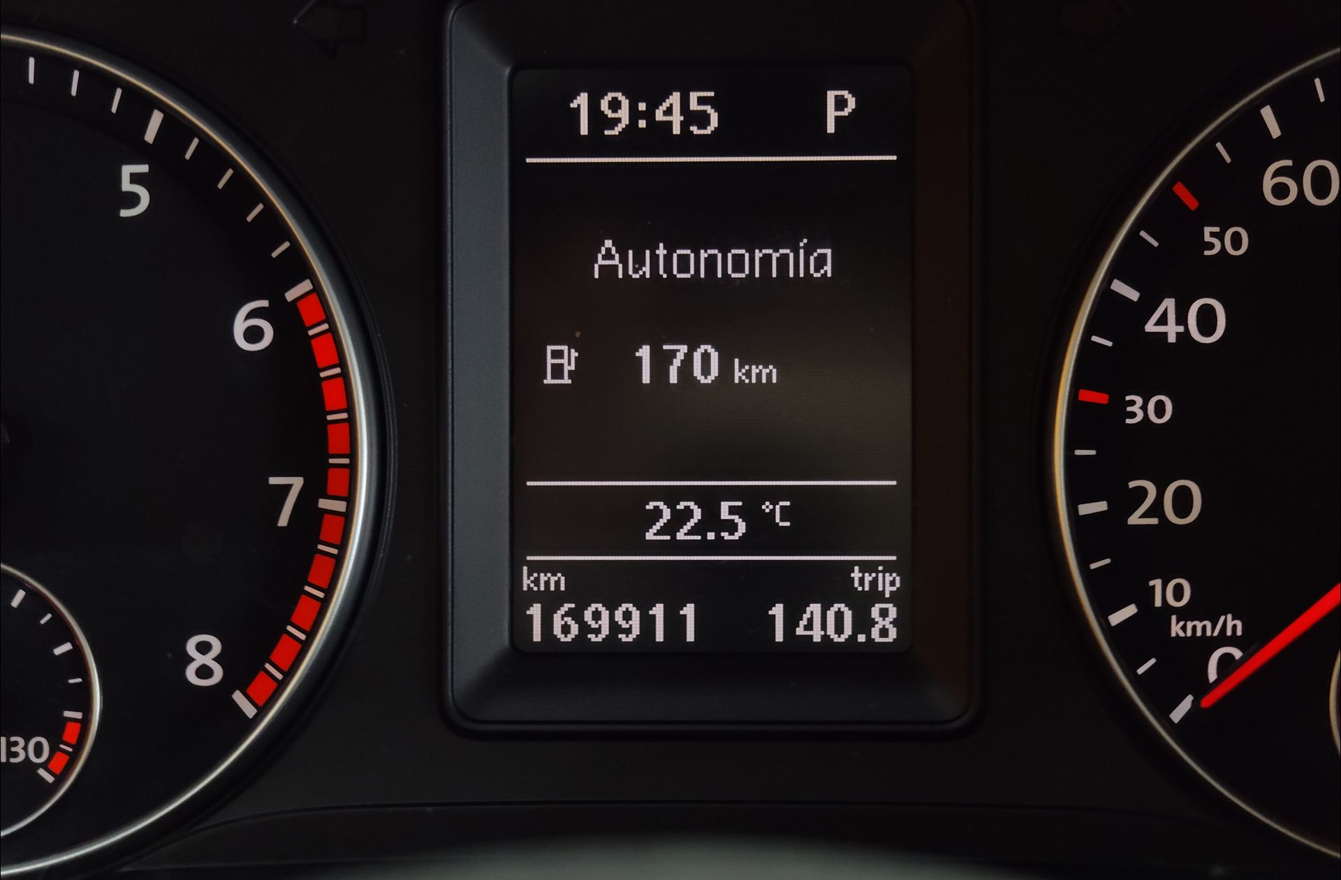 Volkswagen Scirocco 1.4 TSI DSG - foto 8