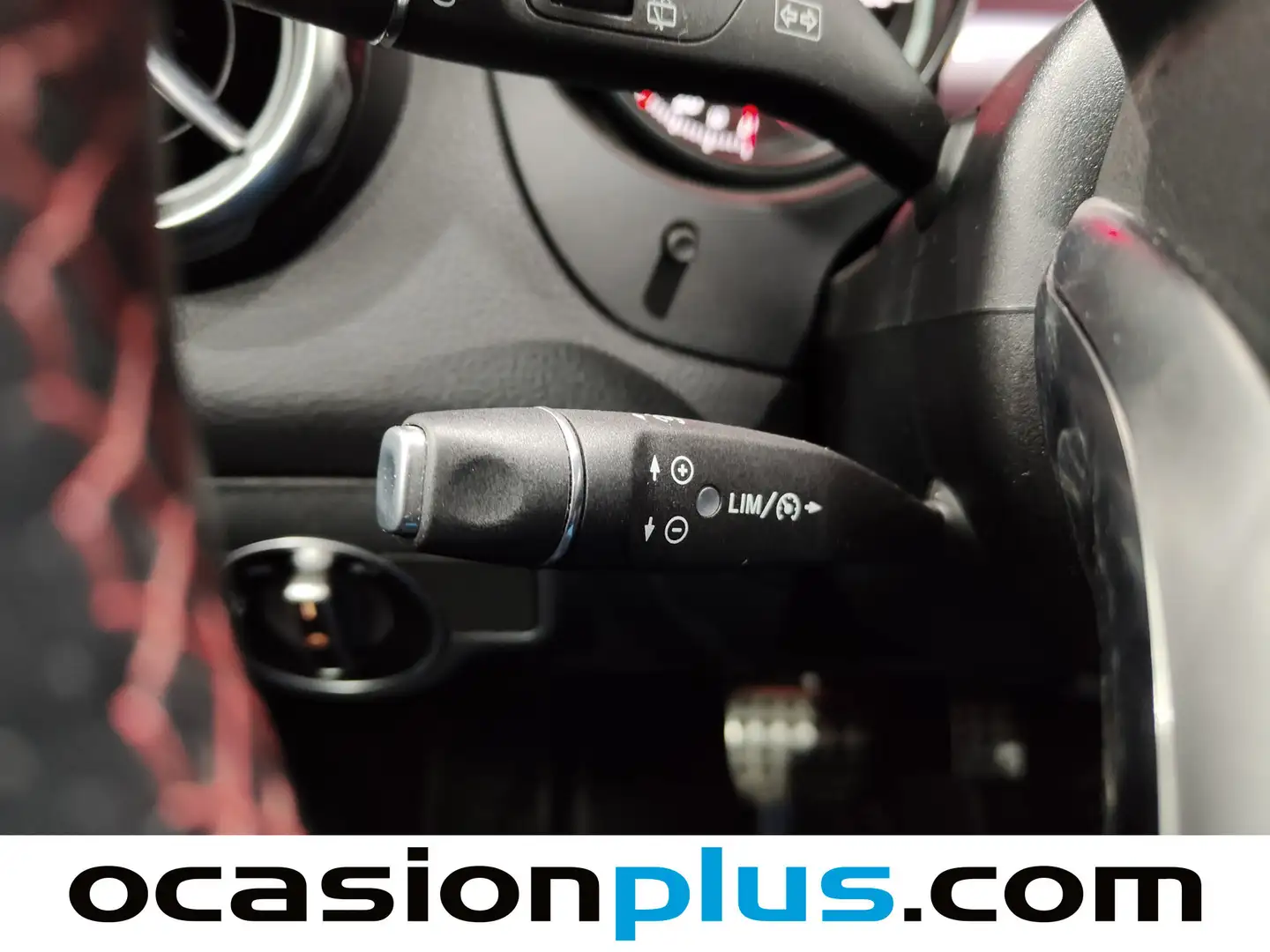 Foto Mercedes GLA Mercedes-Benz GLA GLA 200 d (136 CV) pack AMG