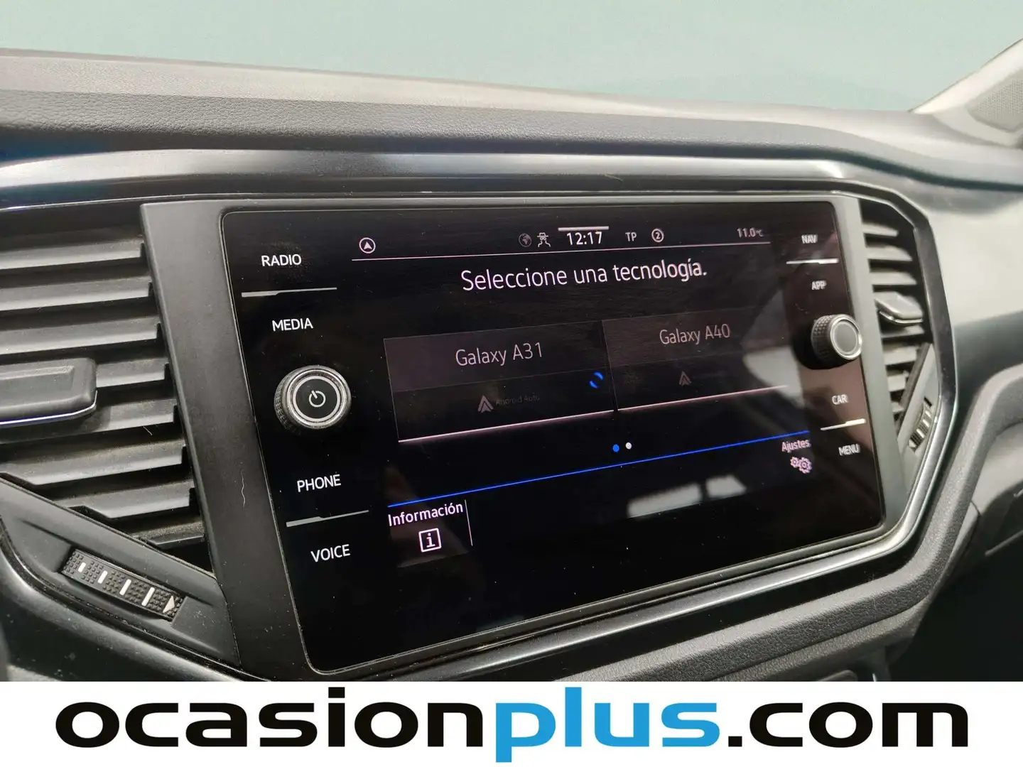 Foto Volkswagen T-Roc Volkswagen T-Roc Edition 1.6 TDI (115 CV)