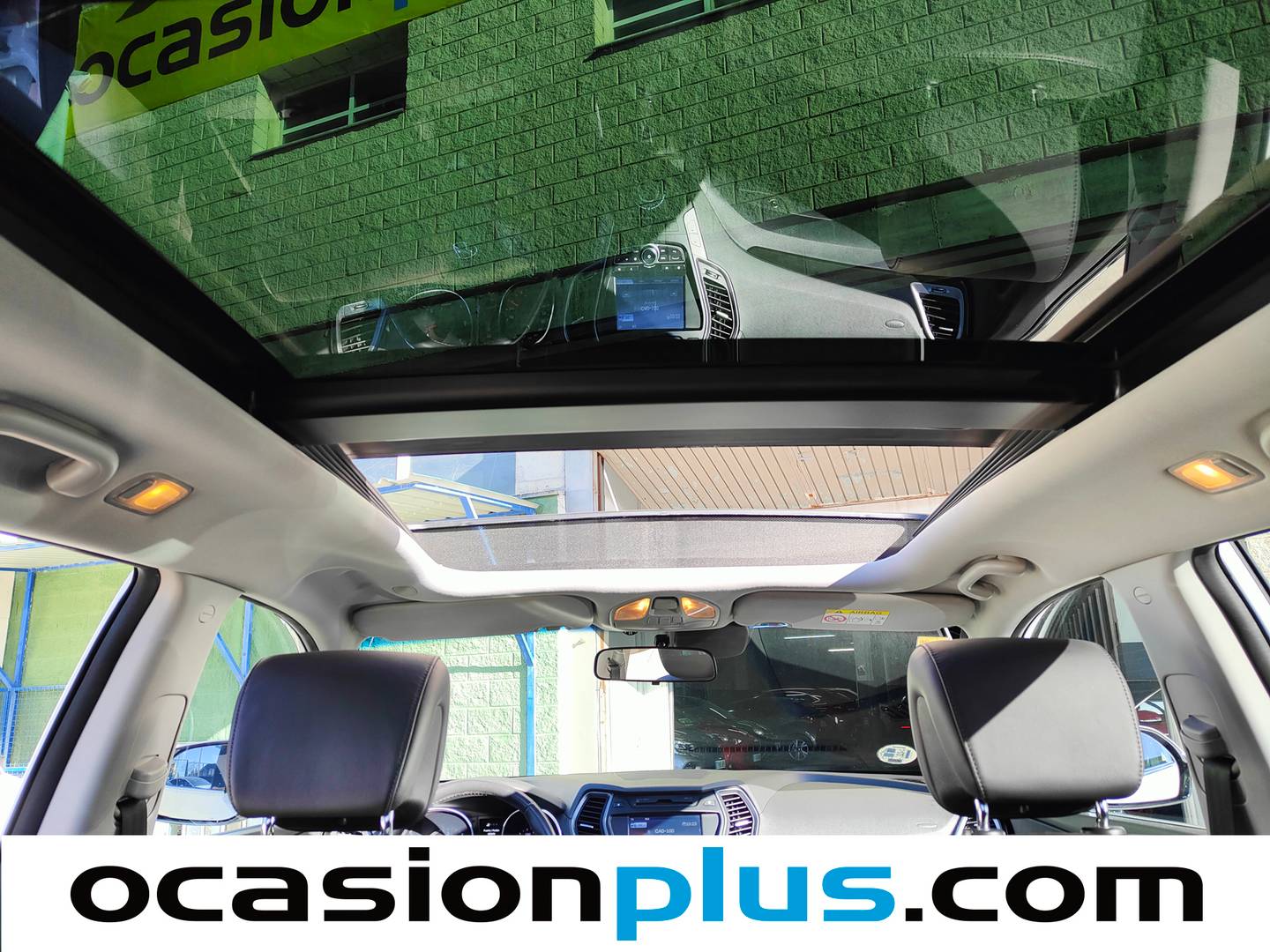 Extras y acabados del Hyundai Santa Fe Hyundai Santa Fe 2.2 CRDI Tecno 4x4 Auto (197 CV) 7 Plazas