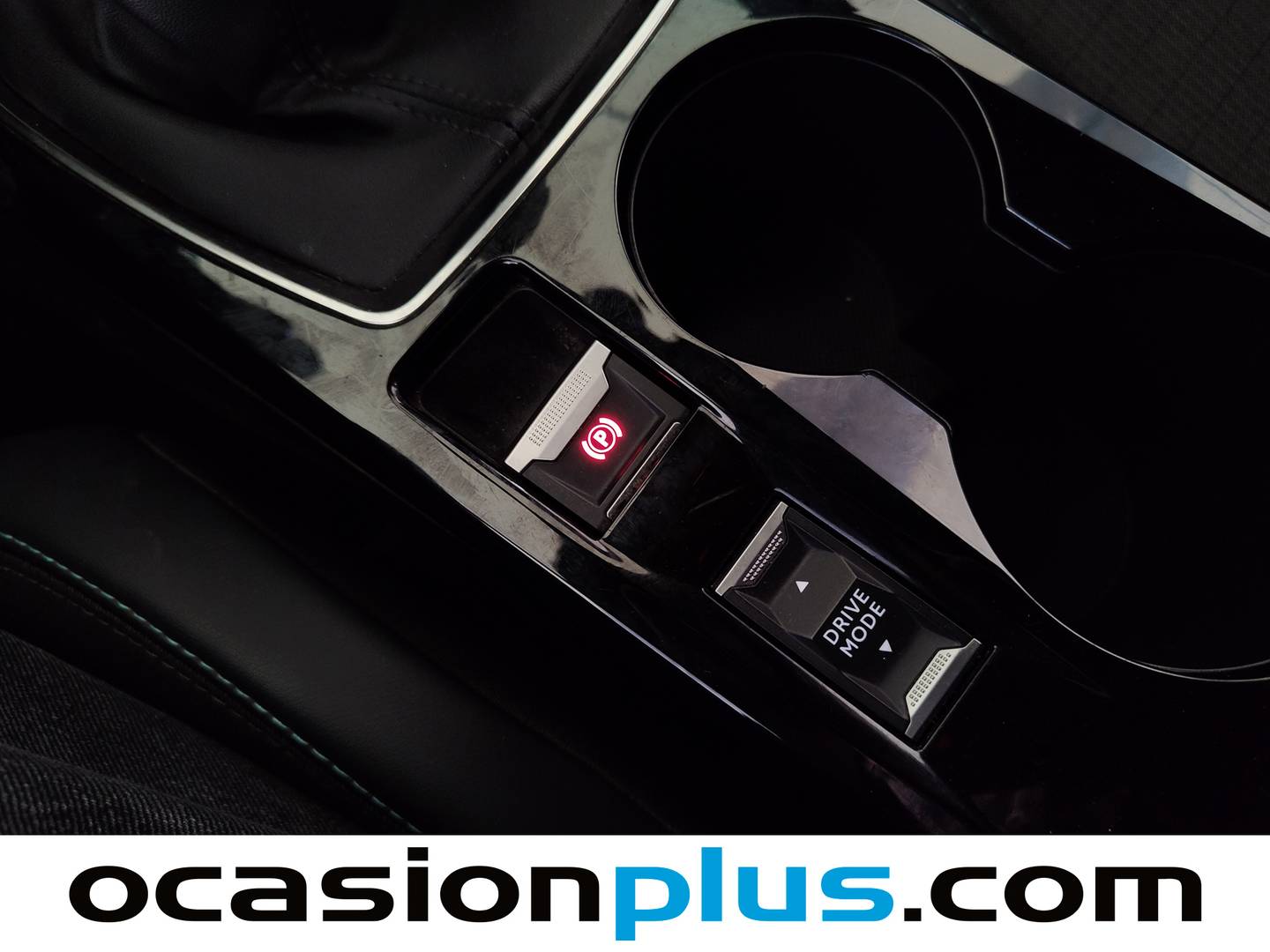 Foto Peugeot 2008 Peugeot 2008 PureTech 130 S&S Allure Pack (130 CV)