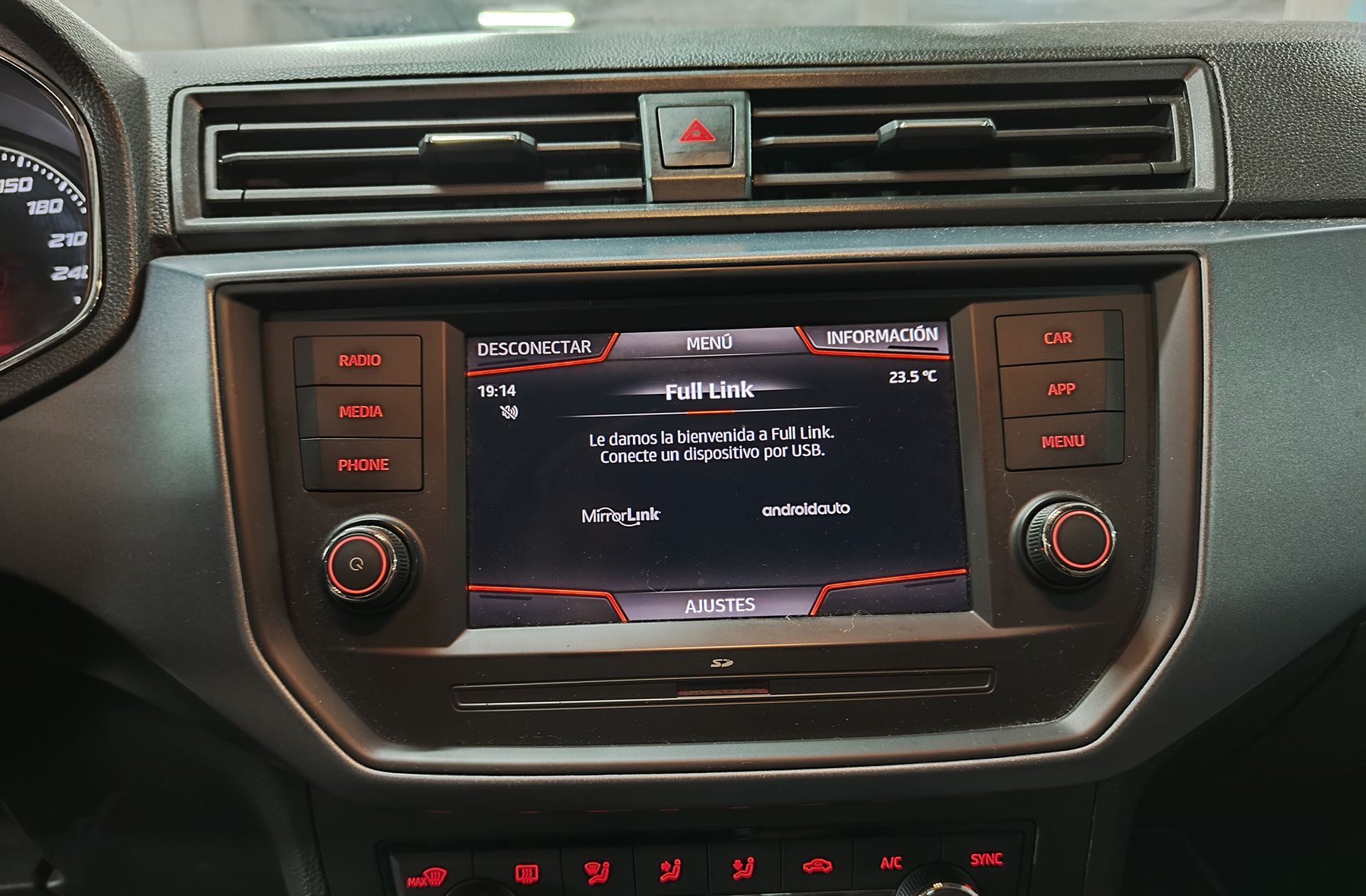 SEAT Arona 1.0 TSI Ecomotive Style - foto 8