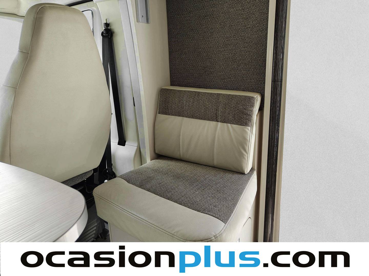 Dethleffs Trend T Dethleffs Trend T T 7057 DBM (160 CV) 4 Plazas 160cv