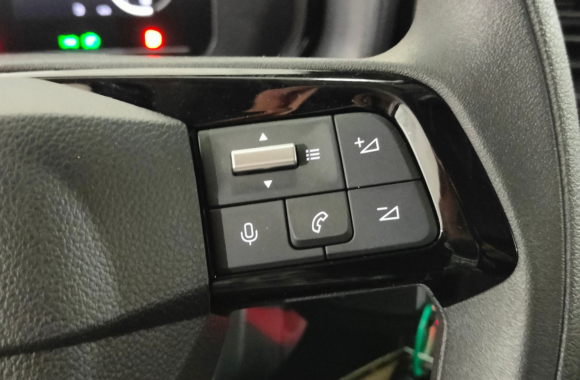 Fiat Doblò BlueHDi 100 M - foto 28