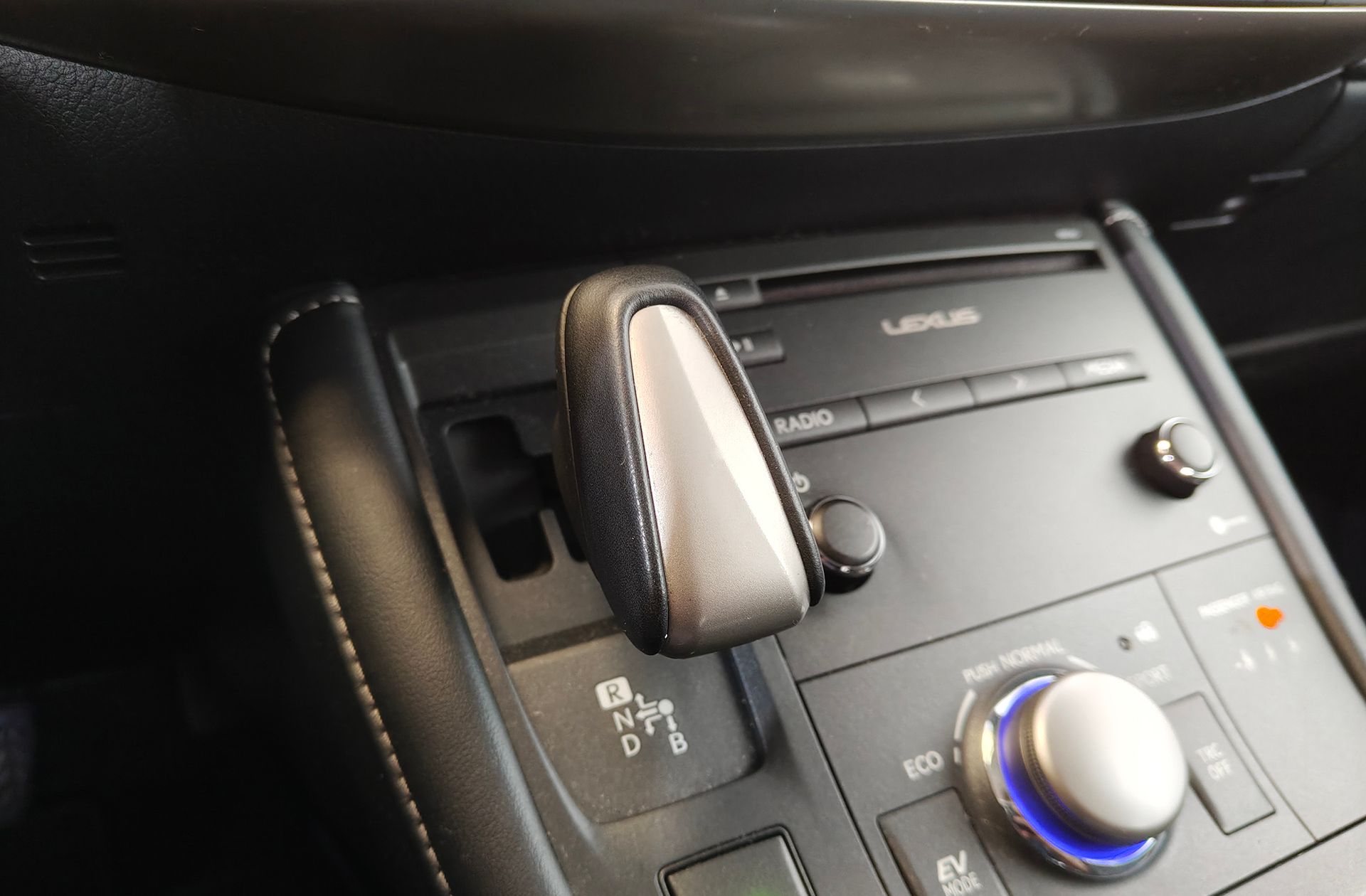 Lexus CT 200h Executive - foto 5