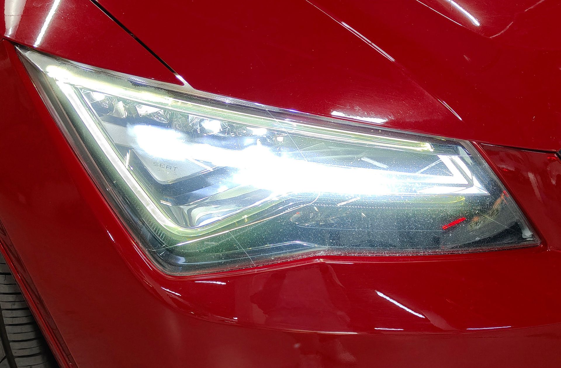 SEAT Ateca 2.0 TSI FR 4Drive DSG - foto 16