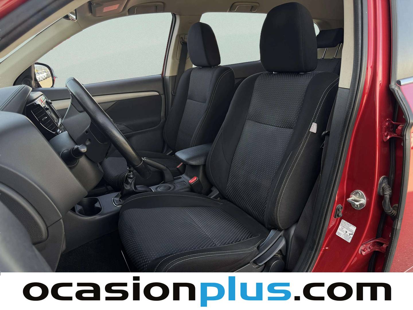 Foto asientos delanteros Mitsubishi Outlander Mitsubishi Outlander 220 DI-D Motion 2WD (150 CV)