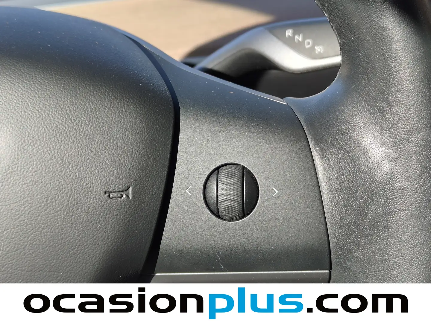 Foto Tesla Model 3 Tesla Model 3 Estándar Plus RWD (271 CV)