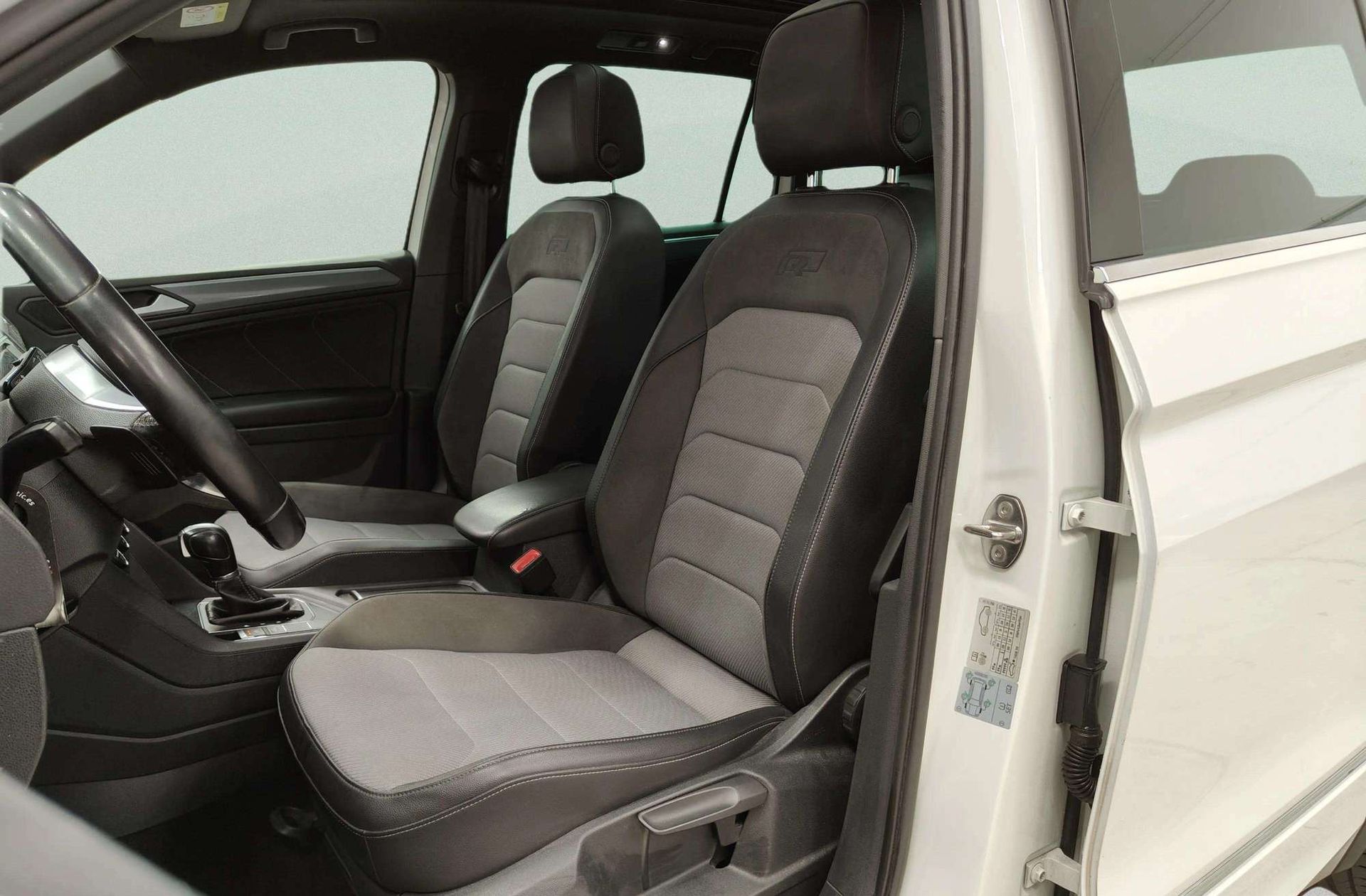 Volkswagen Tiguan Sport 1.5 TSI DSG - foto 13