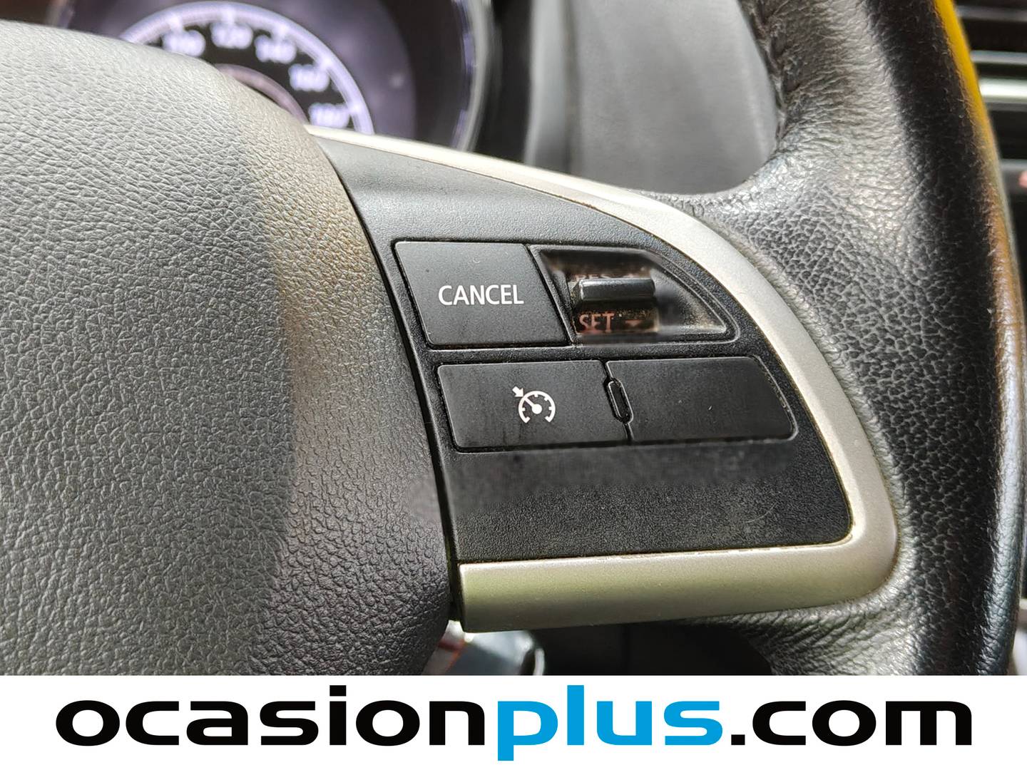 Extras y acabados del Mitsubishi ASX Mitsubishi ASX 180 DI-D Challenge (116 CV)