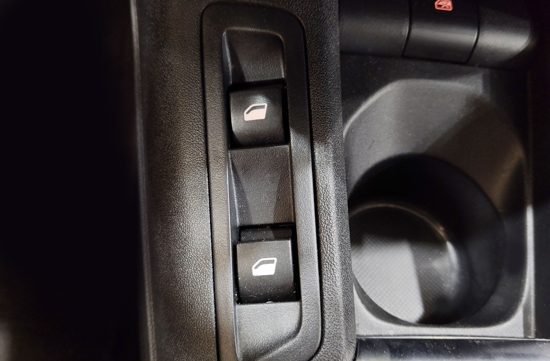 Citroën C-Elysée PureTech 82 Shine - foto 32